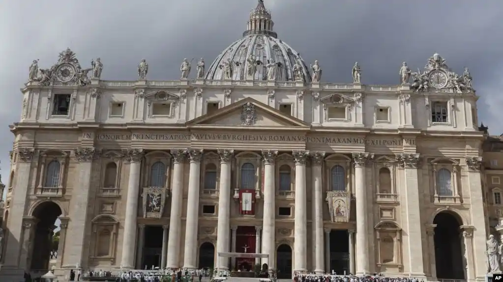 El papa condena la indiferencia del mundo hacia migrantes