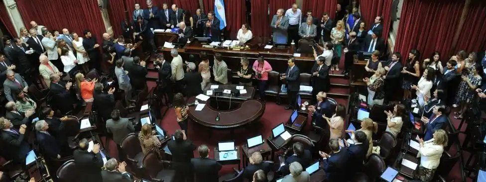 Juran los senadores nacionales esta semana