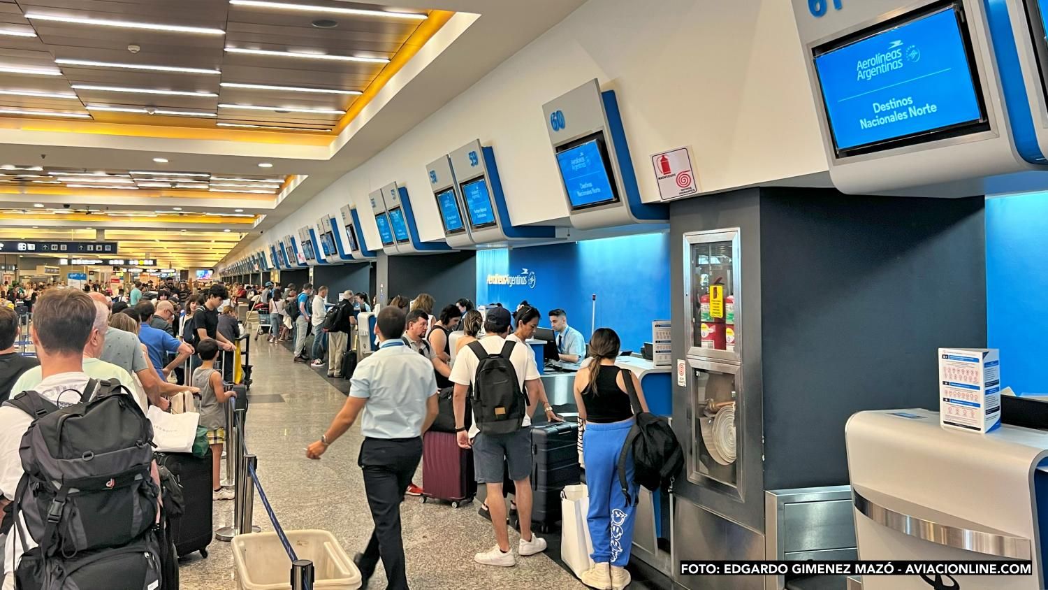 Aeroparque Jorge Newbery - Mostradores de check-in - Aerolineas Argentinas