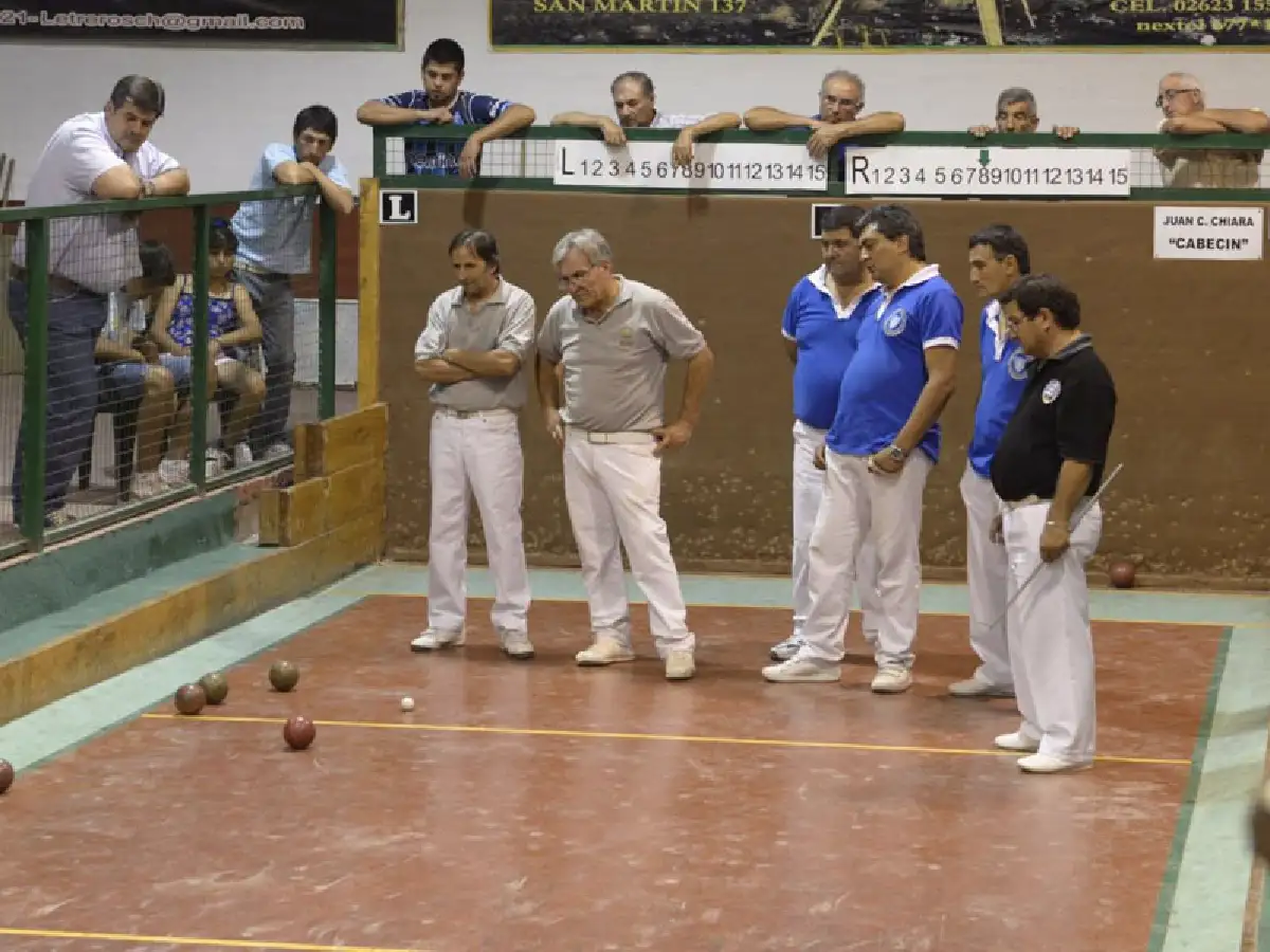 En Devoto jugaron torneo por parejas