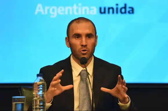 Por decreto, el Gobierno aumentó las retenciones al campo