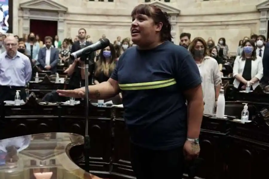 Diputada Natalia Zaracho: "No tengo el secundario y no me gusta estudiar"