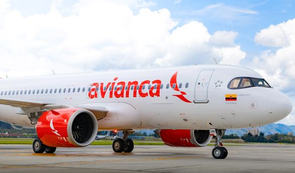 Avianca solicitó operar hasta tres vuelos diarios entre Argentina y Ecuador