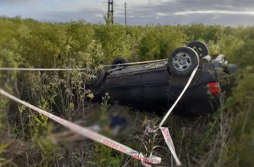 Murió una joven de 18 años tras volcar la camioneta en la que viajaba