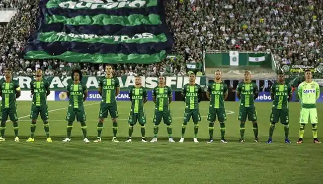 Chapecoense: los que lucran con el dolor ajeno