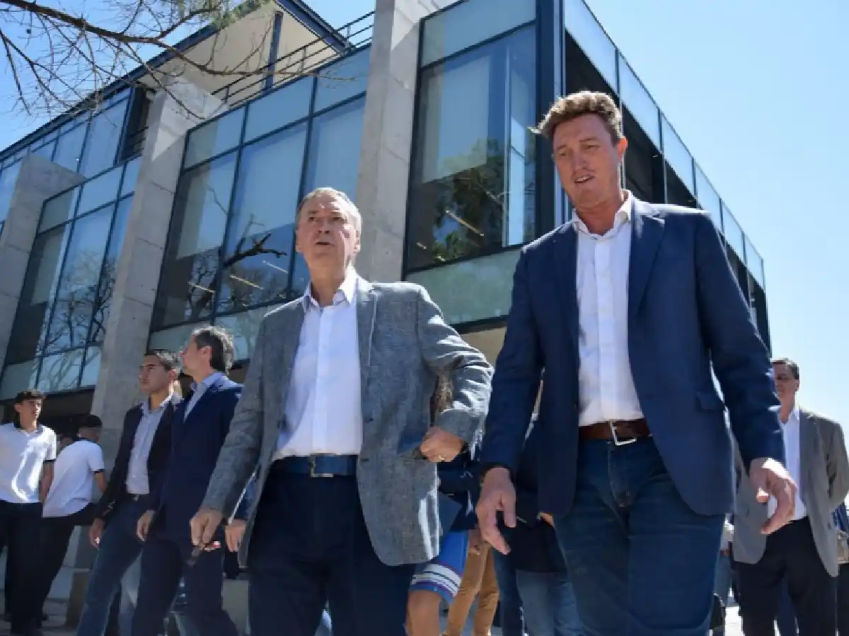 Schiaretti abre el clima electoral en la  ciudad iniciando una obra en el Parque Industrial