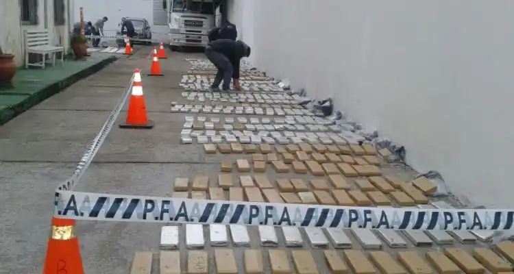 Policías sampedrinos presentes en operativo antidrogas Guasón
