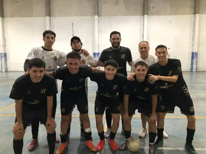 Luchador del Norte, líder de la zona 2 de la Copa Gualeguaychú.