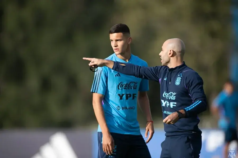 Mascherano espera por Matías Soulé