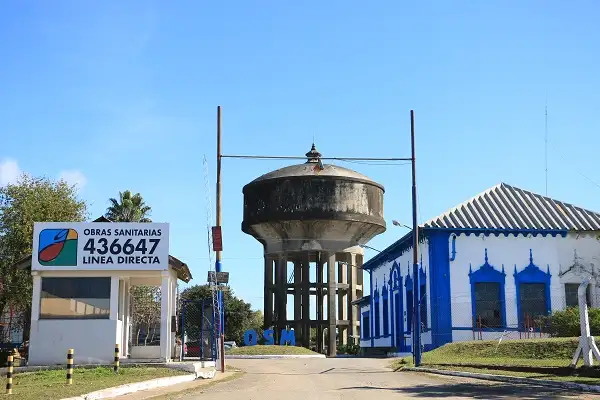 Denuncian falta de presión en la red de agua en la zona de Obras Sanitarias