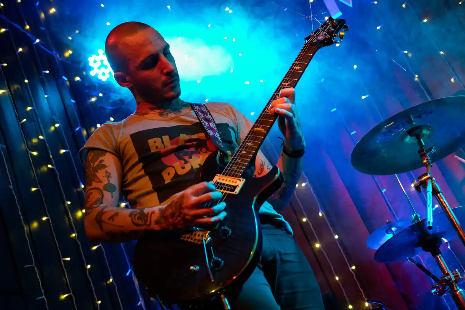 El Mounstro Del Bazar