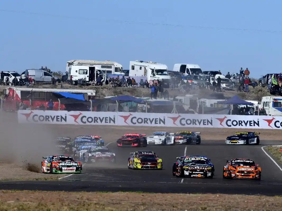 Por fuertes vientos, se suspendió la final del TC en NeuqUén.Foto:ACTC