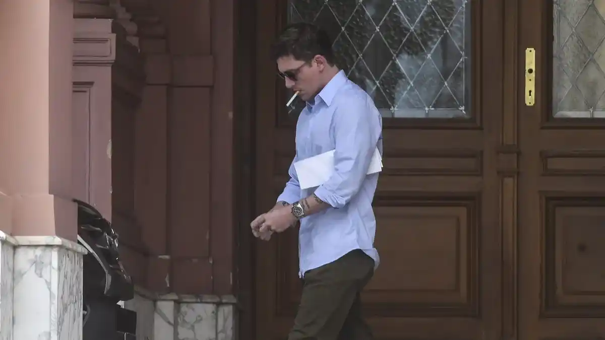 Imperio sin fin: el desafiante mensaje de Santiago Caputo tras el fallo por YPF