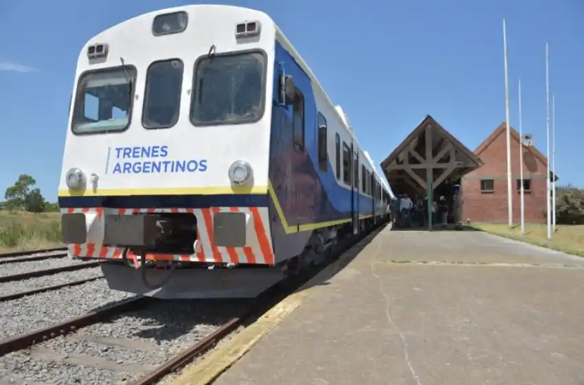Desde este lunes vuelve el tren a Pinamar