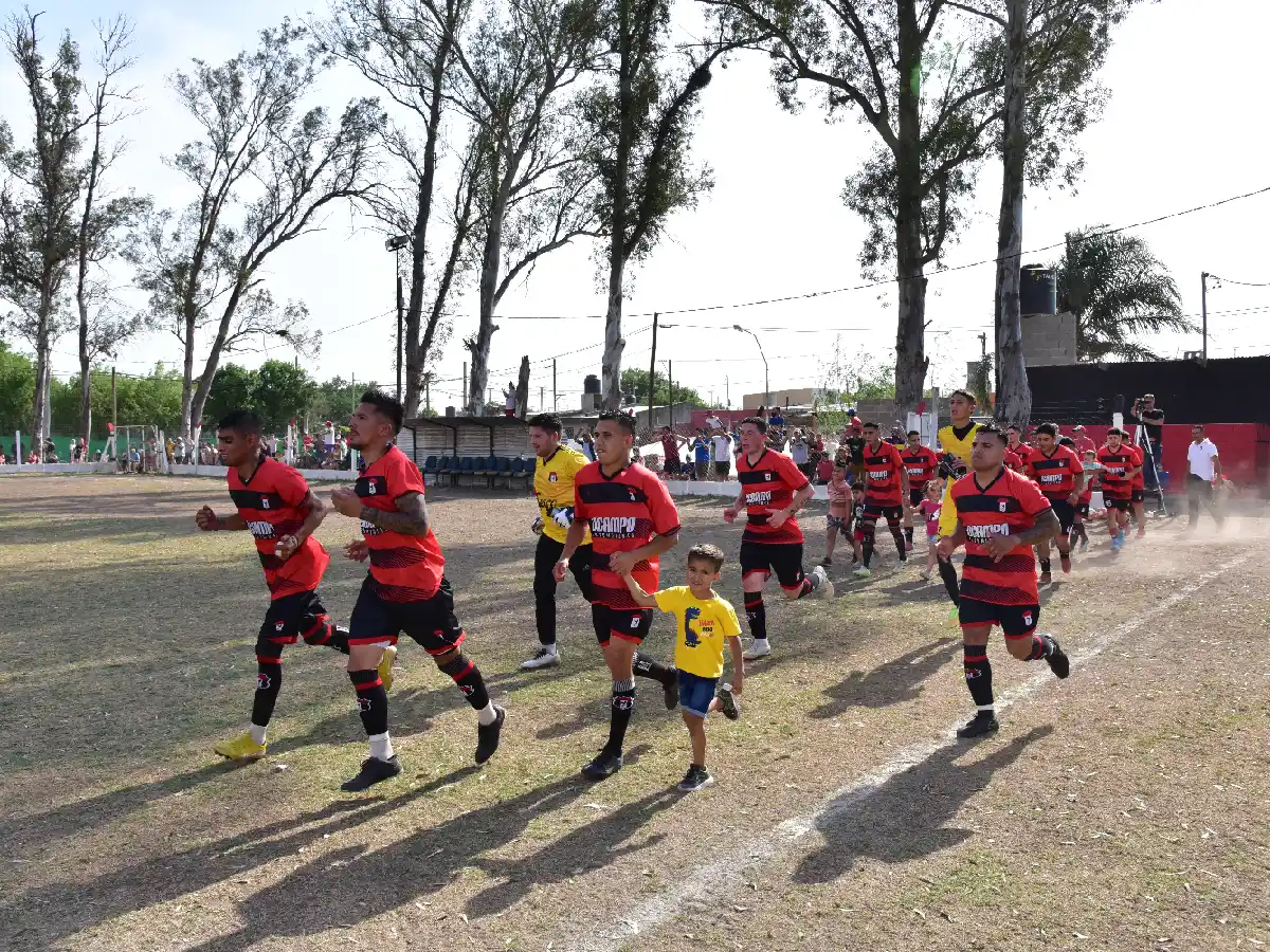 Defensores de Frontera se presenta en Villa San José