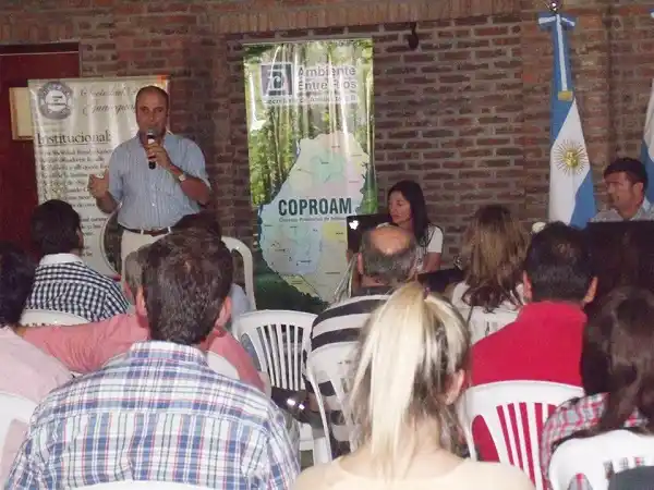 Presentaron la Ley Nacional de Envases Vacíos de Fitosanitarios