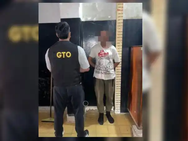 El aprehendido tiene 49 años.