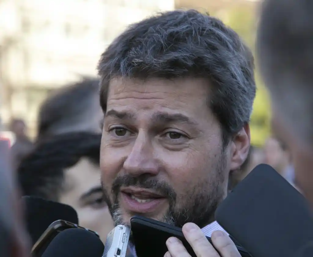 Lammens: "Los interesados  deberían conseguir los test"