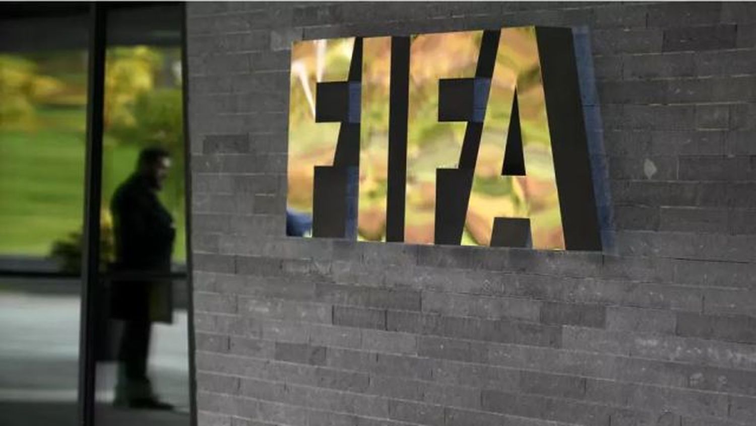 La FIFA suspende por 5 años a exdirectivo venezolano por varias irregularidades