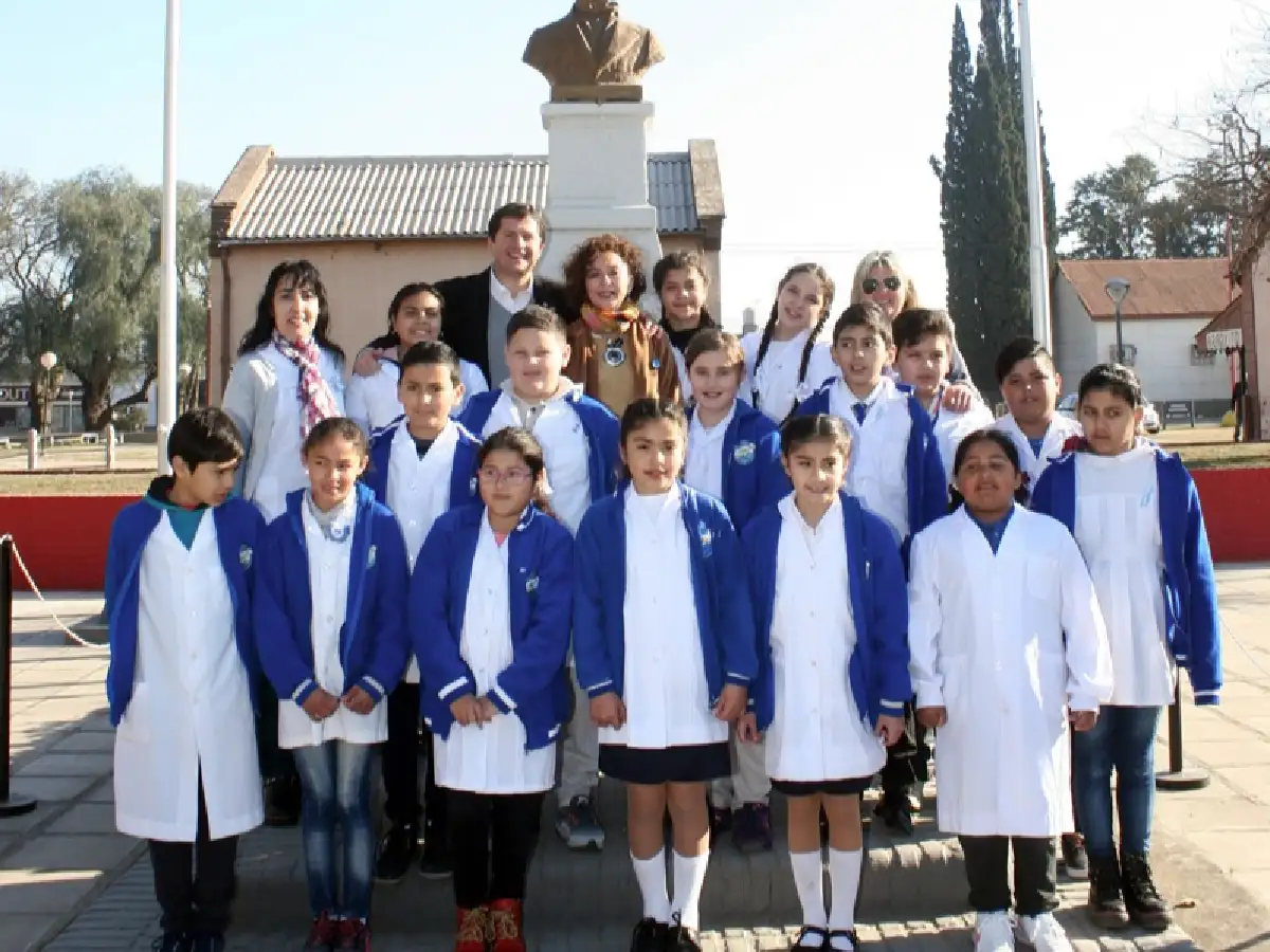Arroyito honró al “Padre de la Patria”        