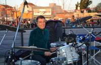 Walter Sidotti, el baterista de los Redondos que sostiene el legado desde Tarea Fina