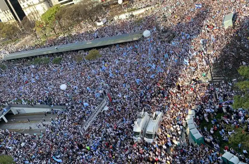Macri en la marcha del millón: «No se queden callados viendo como les roban el futuro»