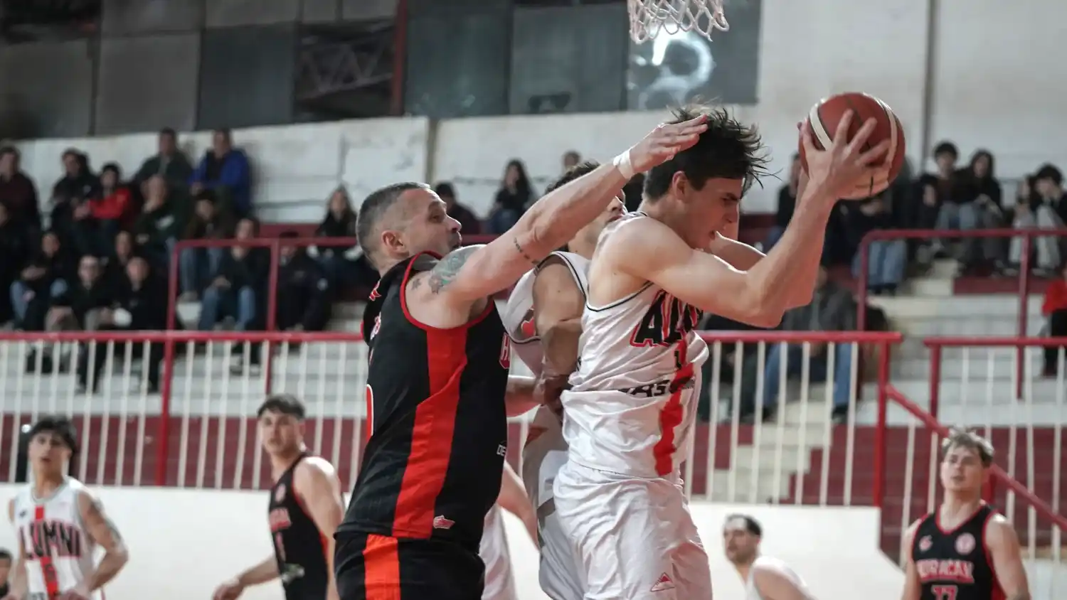 Huracán vs Alumni. Torneo Oficial de Tres Arroyos 2026