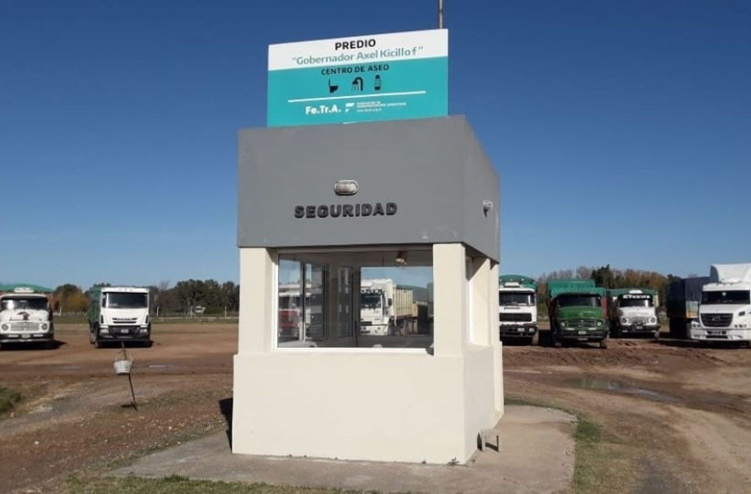 Inauguraron un centro para camioneros en Azul llamado "Gobernador Axel Kicillof"