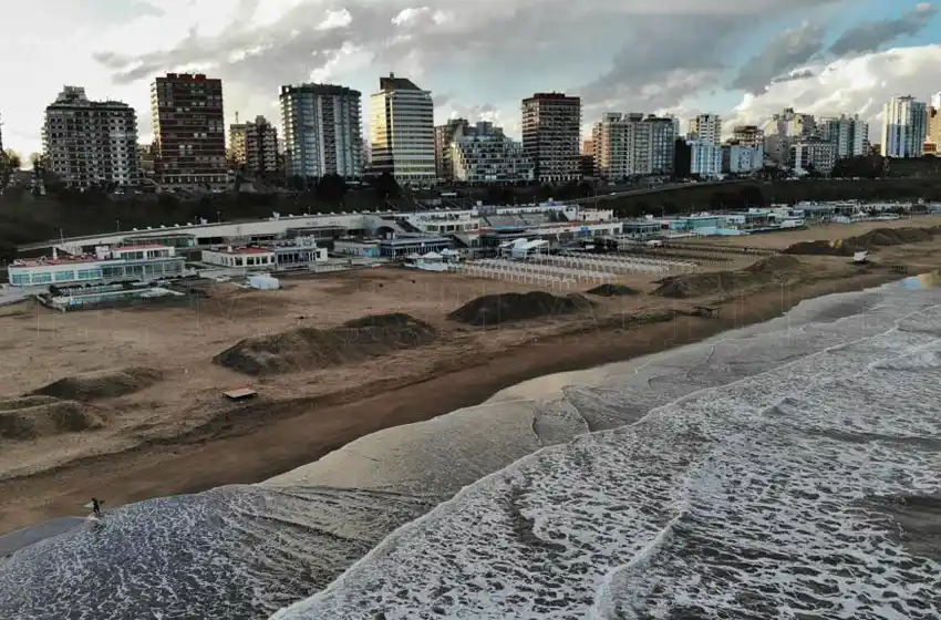 La UCR le reclama a Kicillof que realice el refulado para generar más espacio en playas marplatenses