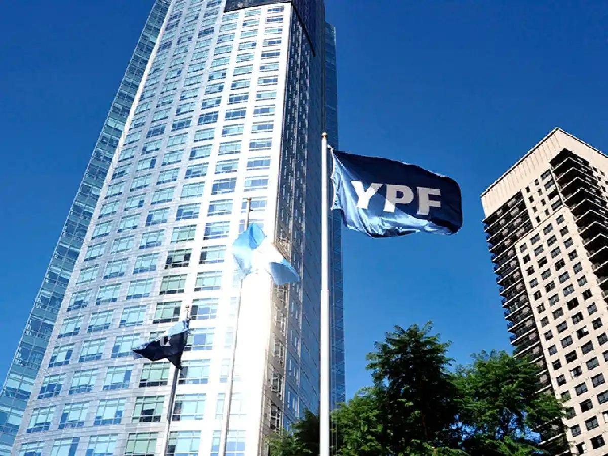 YPF cerró exitosamente su canje de deuda y consiguió un alivio por US$ 630 millones