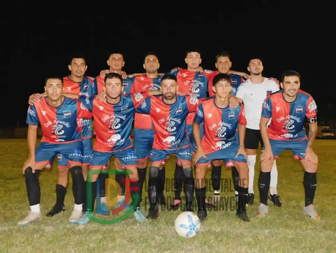 La formación de Sud América en un partido de Copa Gualeguaychú (foto: archivo).