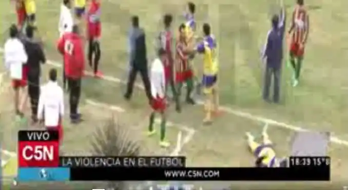  Entre Ríos: Murió tras recibir un golpe en un partido de fútbol