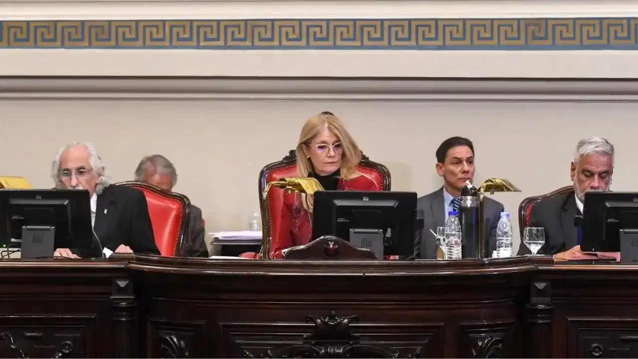 La vicegobernadora , Verónica Magario, tuvo que desempatar con su voto