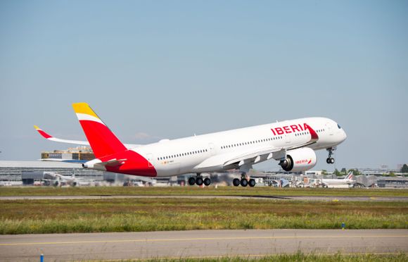 Realidad virtual y asistentes inteligentes: La tecnología que revoluciona la experiencia de vuelo con Iberia