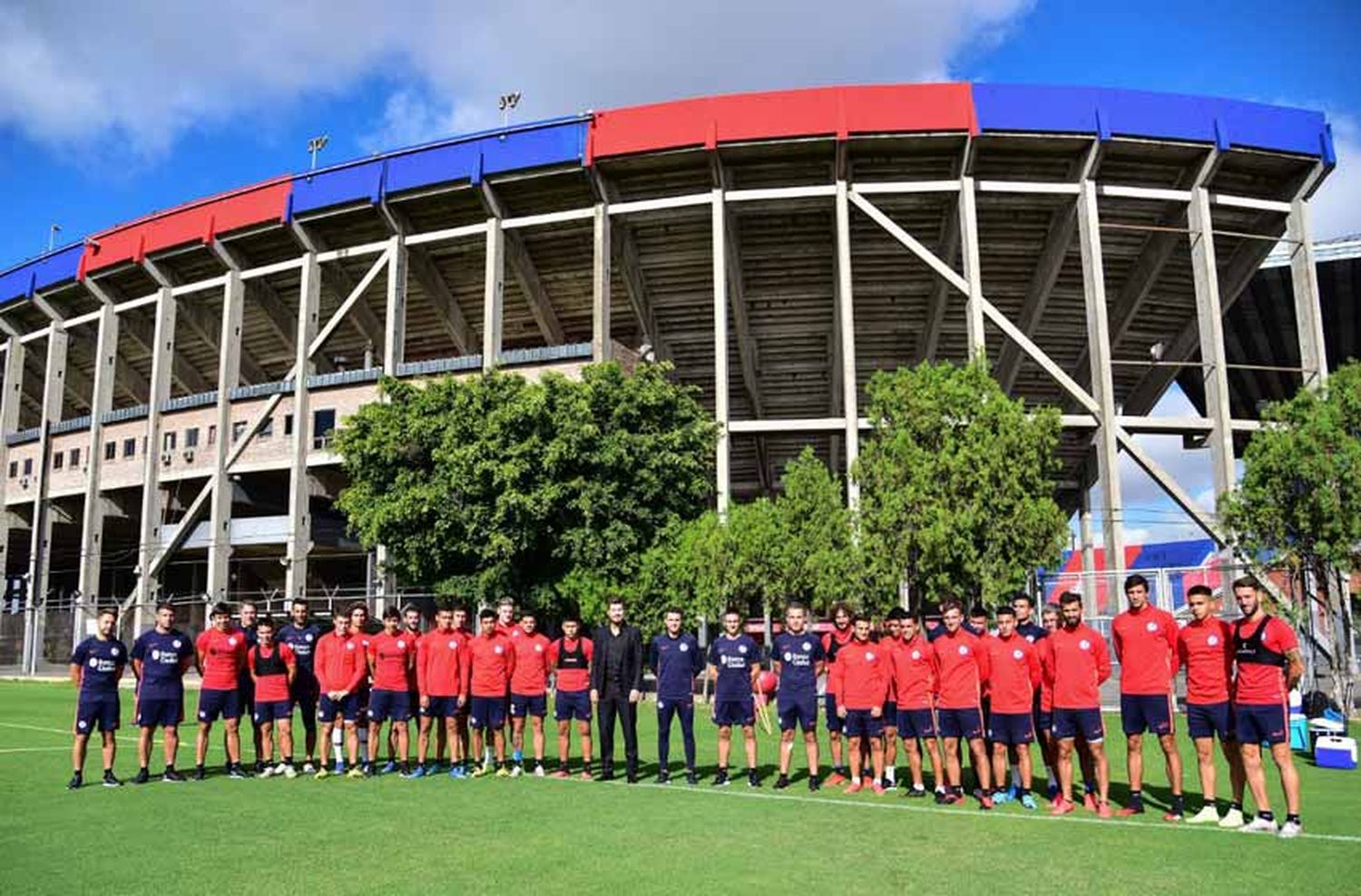 Un DT rosarino para el Ciclón: comenzó el ciclo de Mariano Soso en San Lorenzo