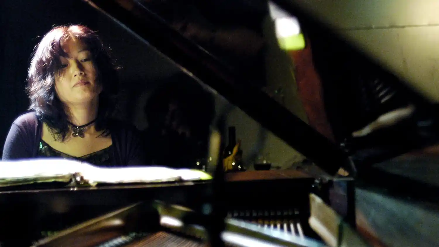 TOMOKO OHNO La eximia pianista japonesa en BAJO TIERRA