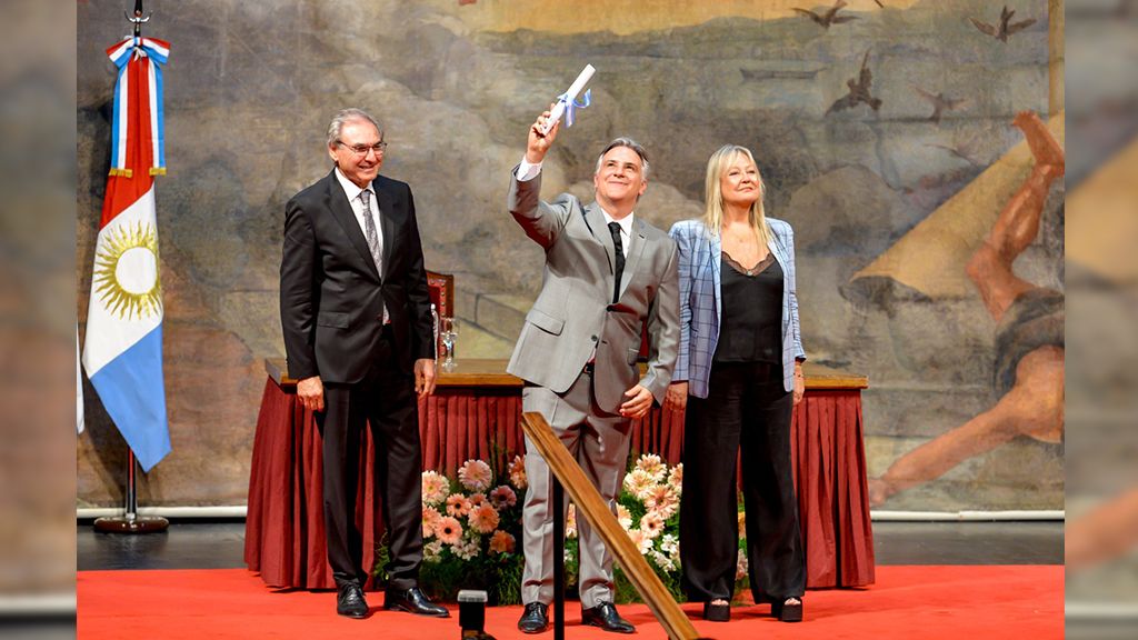 Llaryora fue proclamado gobernador electo