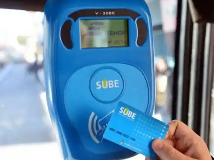 La actualización de la tarjeta física asegura que los beneficios locales permanezcan activos