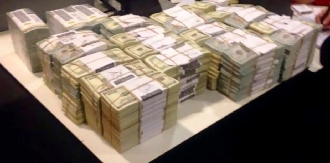 El proceso contempla la inhabilitación para ejercer cargos públicos y el decomiso de bienes para resarcir el fraude, estimado en 685.000 millones de pesos.