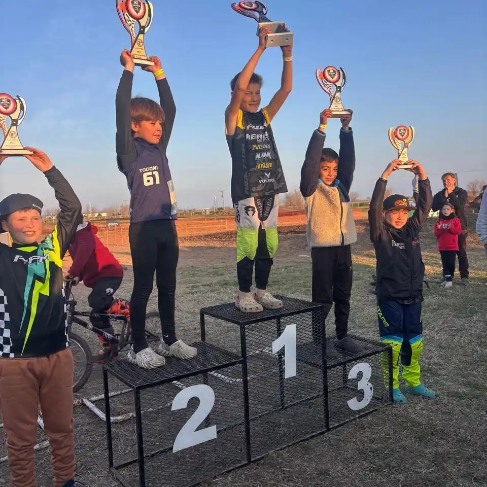 Valentino Bogue obtuvo el tercer puesto en el MX Santafesino