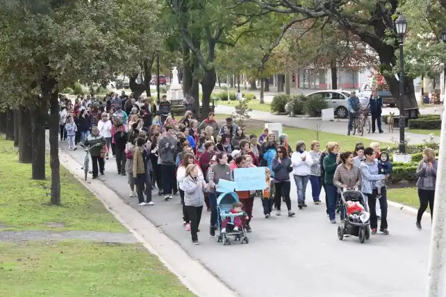 En Maciel se movilizaron por el cierre de la única clínica privada