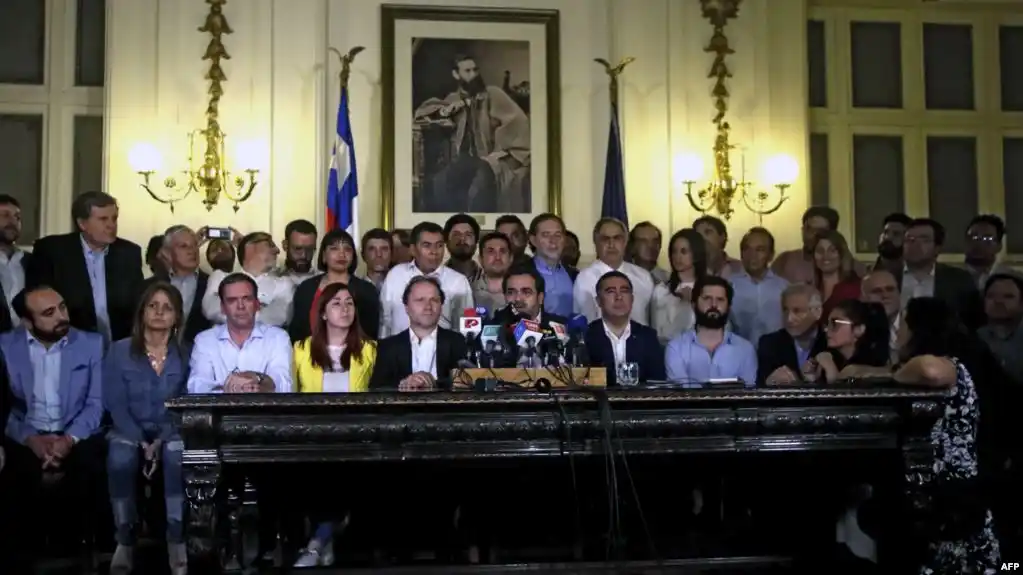 Histórico acuerdo para una nueva Constitución en Chile