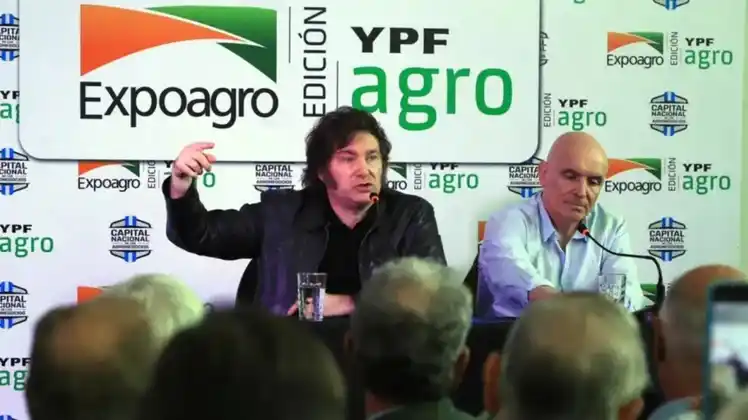 Milei adelantó cuándo podría levantarse el cepo y reveló la inflación de febrero