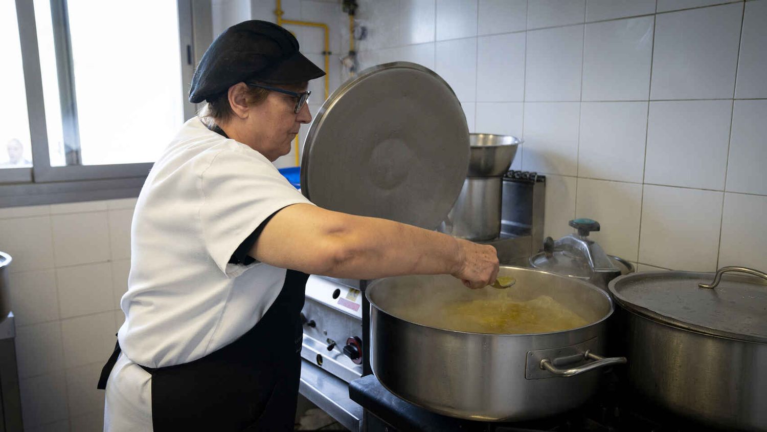 Desde UPCN exigen dignificar la labor de las cocineras con un nuevo reglamento