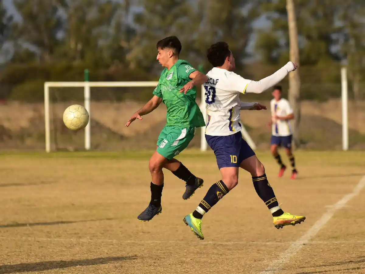 Continúa la acción