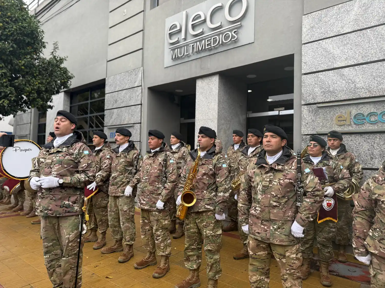 La Banda del Ejército estuvo presente en El Eco por el Día de la Escarapela
