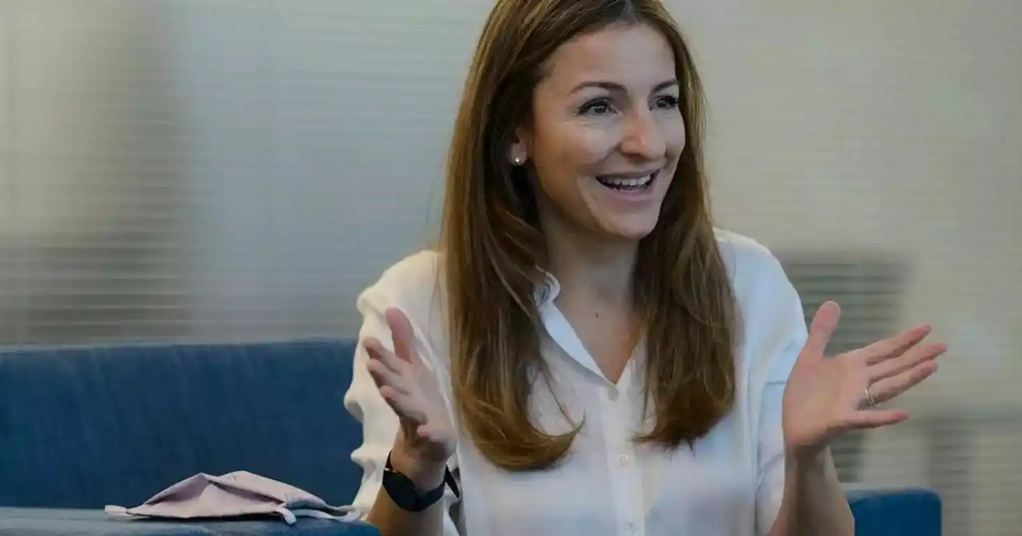 La ministra de Educación porteña tiene coronavirus