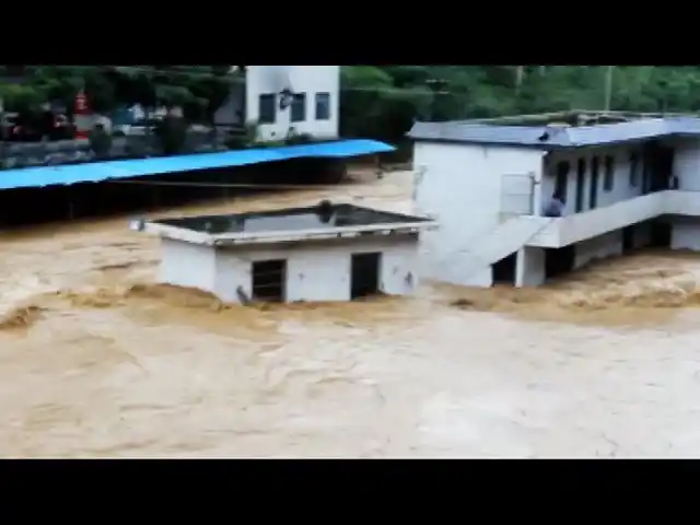 China: ascienden a 33 los muertos por inundaciones