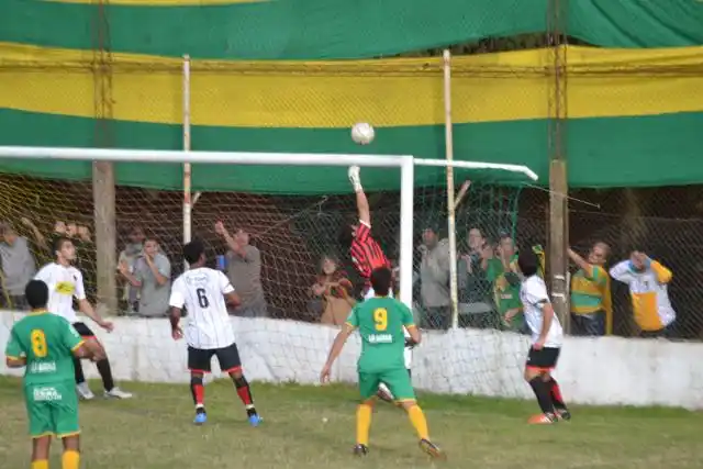 Empataron urquiza y Gualeguay Central