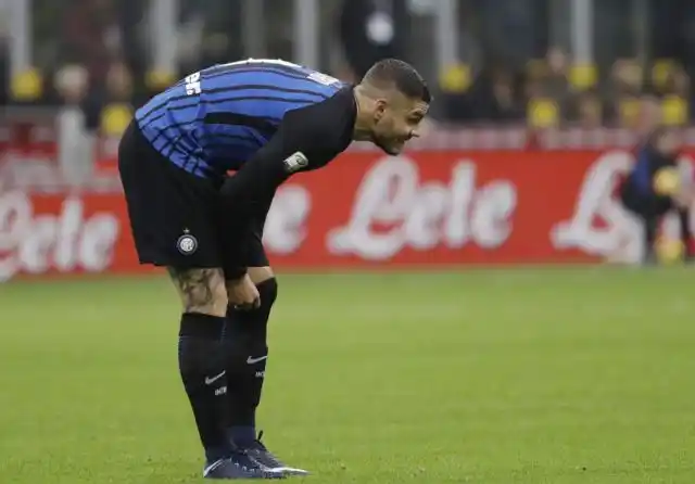 Icardi, ¿a las piñas en el vestuario del Inter?